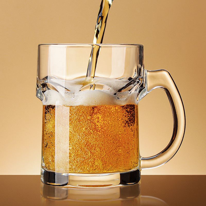 Huishoudelijke biermok met han - Wine In Beer Glass recensie en prijs